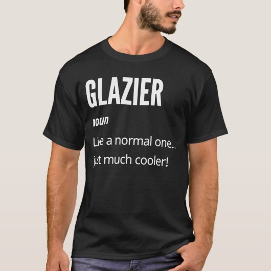 普通のグラス屋みたいだけど、めっちゃクールって意味のグラス屋さん名詞 Tシャツ (正面)