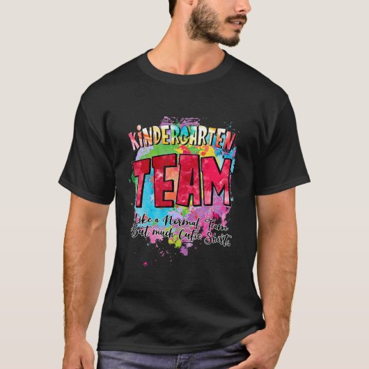 普通のチームのように幼稚園チームが多カッコいいい Tシャツ (正面)