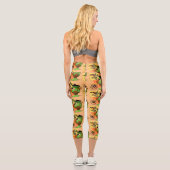 「普通の人々は私を怖がらせる」フランケンシュタインキャラクター カプリレギンス (裏面)