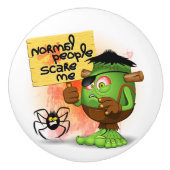 「普通の人々は私を怖がらせる」フランケンシュタインキャラクター セラミックノブ (正面)