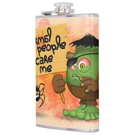 「普通の人々は私を怖がらせる」フランケンシュタインキャラクター フラスク (左)