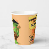 「普通の人々は私を怖がらせる」フランケンシュタインキャラクター 紙コップ (左)