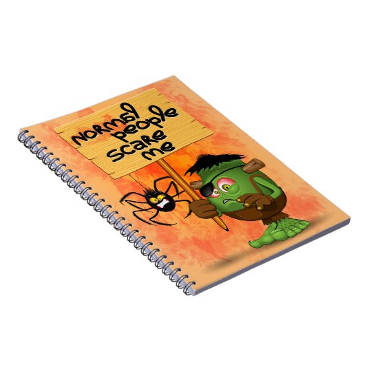 「普通の人は私を怖がらせる」ユーモアのあるフランケンシュタイン ノートブック (右側)