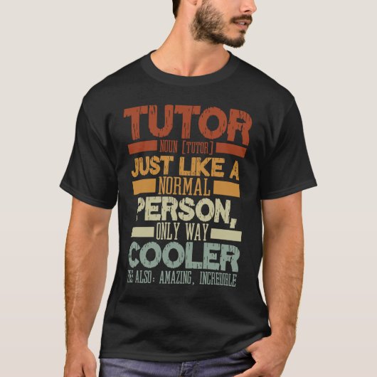 普通の人みたいな家庭教師、でもちょっとだけクールな先生 シュ Tシャツ (正面)