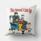 普通の3匹の猫が枕に入っおもしろいた クッション (正面)