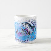 普遍的な目によって印刷されるマグ モーフィングマグカップ (中央)