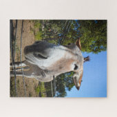 晴れた夏の日に茶色のロバポートレート ジグソーパズル (横)