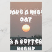 晴れた日と夜の願いのある黄金の夕日 (正面)