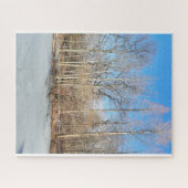 晴れた日に雪が降る冬の森 ジグソーパズル (横)