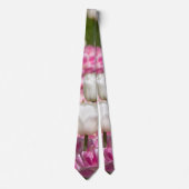 晴れた日のレッグに明るい白とピンクのチューリップ ネクタイ (正面)
