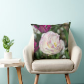 晴れた日の明るいピンクのチューリップ クッション (椅子)