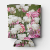 晴れた日の明るい白とピンクのチューリップ 缶クーラー (裏面)