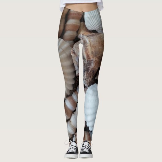 晴れた熱帯のエキゾチックな貝殻の写真の夏 レギンス (正面)