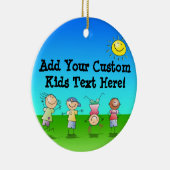 晴れた遊日の子供たちのアウトドア セラミックオーナメント (右)