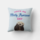 晴れ着素晴らしの写真を撮る クッション (裏面)