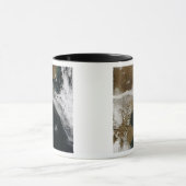 智天火山噴火の灰のプルーム マグカップ (中央)