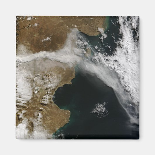 智天火山噴火の灰のプルーム マグネット (正面)