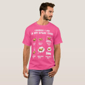 暇な時にやること食べ物を与えは羊に似ている Tシャツ (正面フル)