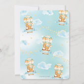 暑い気球誕生パーティーかわいい動物の熊  招待状 (裏面)