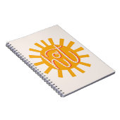 暑い。面白くてかわいい黄色い太陽。サンシャイン タイポグラフィ ノートブック (右側)
