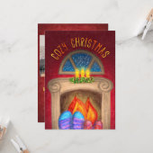 暖かいグロー暖炉による居心地の良いクリスマスファジーソックス カード (正面/裏面インサイチュ)