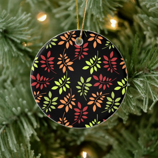 暖かいトーンカラフルの紅葉セラミックオルナム セラミックオーナメント (ツリー)