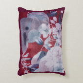 暖かいフローラ装飾模様 アクセントクッション (正面(垂直))