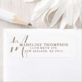 暖かいベージュのモノグラムのスクリプトアドレス ラベル (インサイチュ)