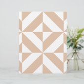 暖かいベージュジオメトリックデコキューブスクラップブック紙 (スタンド正面)