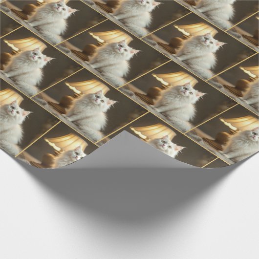 暖かいランプの明かりの中に座っている白猫 ラッピングペーパー (角)