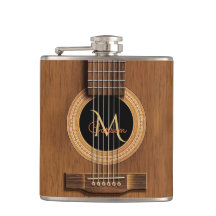 暖かい木製のアコースティックギター