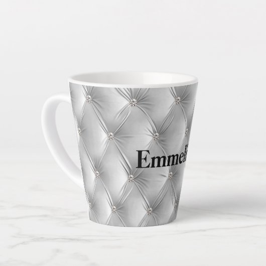 暖かい柔らかいグレーのフェイクビロード カフェラテマグ (左アングル)