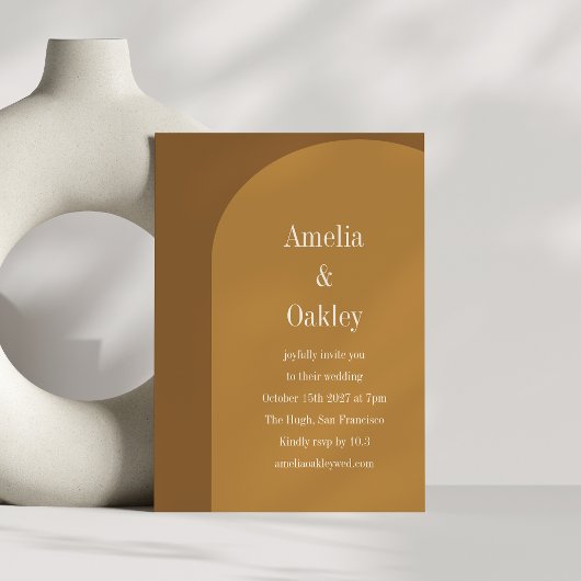 暖かい秋ブラウンエレガントアモダン結婚チの 招待状