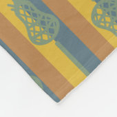 暖かい紅葉レトロラクロススティックとストライプ フリースブランケット (角)