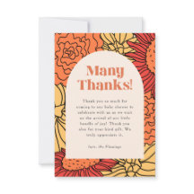 暖かい色の大きなフローラアーチ赤ちゃんシャワー