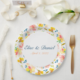 暖かい黄色とピンクの水の色のフローラプレート ペーパープレート