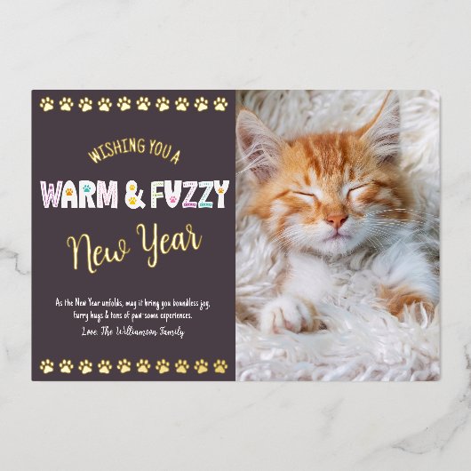 暖かくてファジーな新年ペット写真プラム実在金ゴールド 箔シーズンカード (正面)