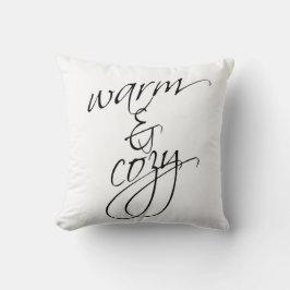 暖かく及び居心地のよい装飾用クッション クッション