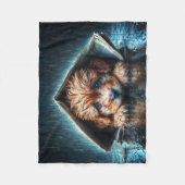 暖かさと心地よいを求める毛羽立ちのぬれた子犬 フリースブランケット (正面)