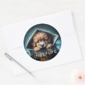 暖かさと心地よいを求める毛羽立ちのぬれた子犬 ラウンドシール (封筒)