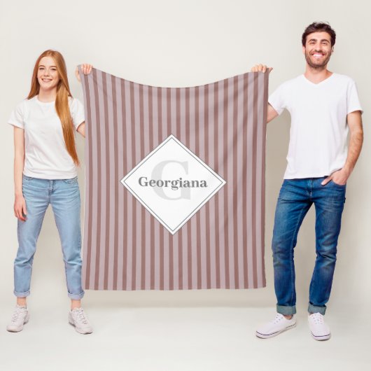 暖モノグラムのかい中性茶色とベージュストライプ色 フリースブランケット (インサイチュ)