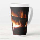 暖冬シーン撮影の暖炉 カフェラテマグ (右アングル)