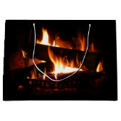 暖冬シーン撮影の暖炉 ラージペーパーバッグ (正面)
