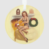 暖炉で女の子のクリスマスをピン留めする オーナメント (裏面)