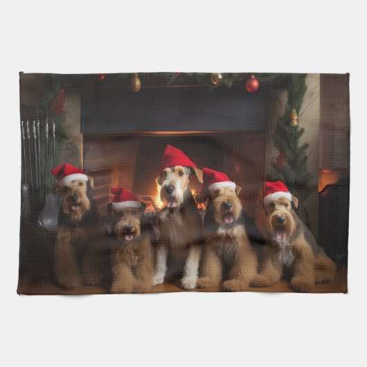 暖炉のそばのエアデール クリスマス キッチンタオル (横)