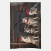 暖炉のそばの秋田犬 クリスマス キッチンタオル (縦)