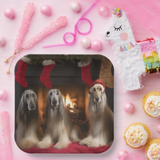 暖炉のクリスマスまでにアフガンハウンド ペーパープレート (パーティー)
