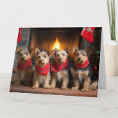 暖炉のクリスマスまでにオーストラリアのテリア カード (正面)
