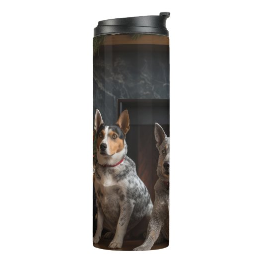 暖炉のクリスマスまでにオーストラリアの牛 タンブラー (回転左)