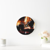 暖炉の中の丸太 ラウンド壁時計 (ホーム)